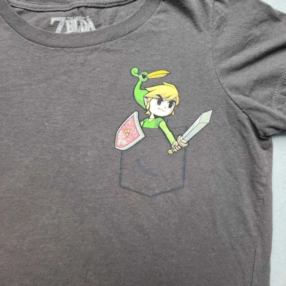Nintendo The Legend of Zelda Toon Link Pocket Graphic T-Shirt Brown Women's Med.